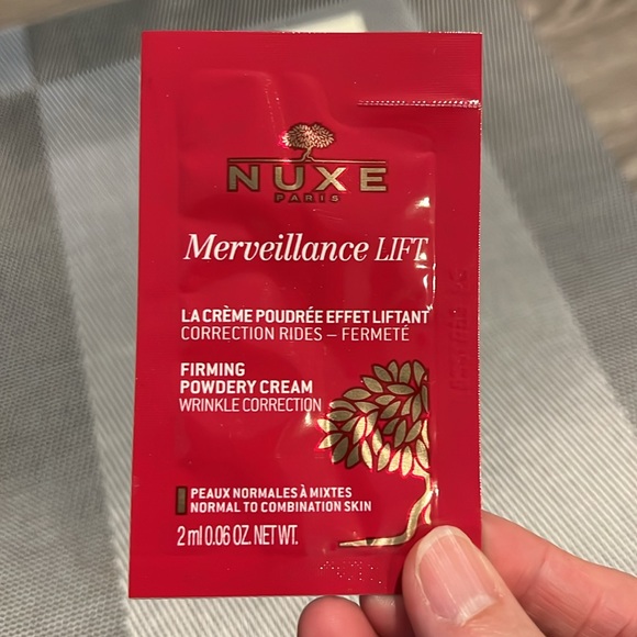 Skincare samples set - Estee Lauder, Clarins, Origins, NUXE and more - Picture 7 of 8